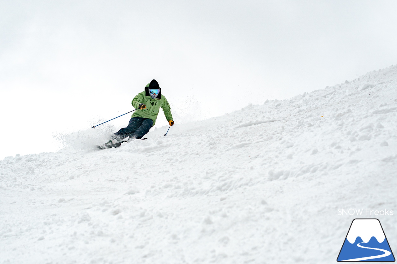 サッポロテイネ｜今シーズンは春セッション！プロスキーヤー・谷藤昌司さんと滑る１日。まさかのパウダー？！
